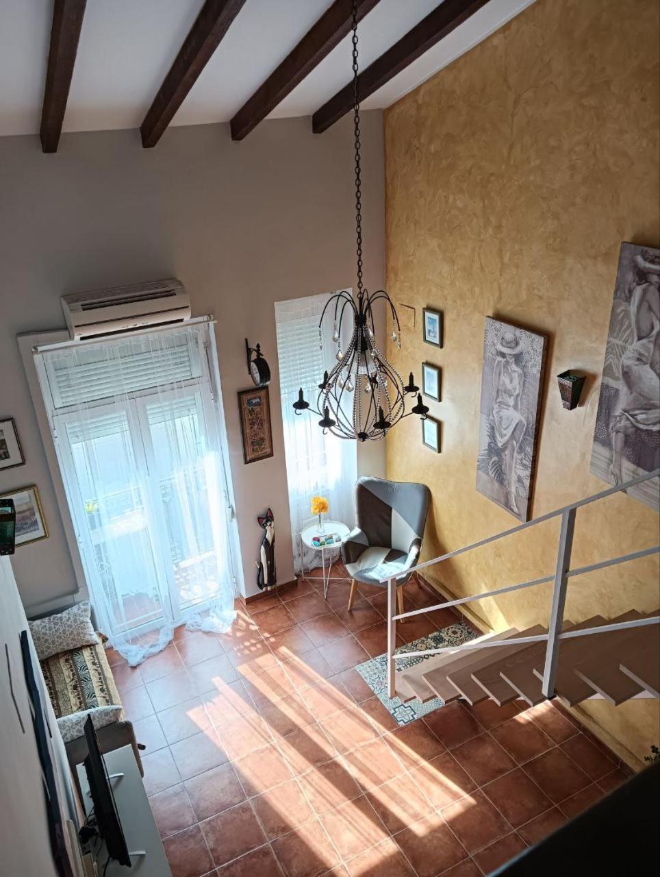 Apartmán Loft In Ehemaligem Fischer Haus Valencie Exteriér fotografie